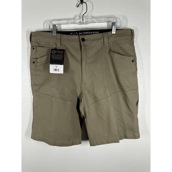 Wrangler Other - Wrangler ATG All Terrain Gear Shorts Mens 38 Beige Utility Cargo Outdoor Stretch